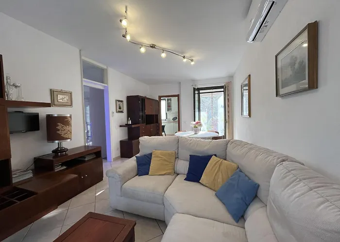 Bruna By Interhome *